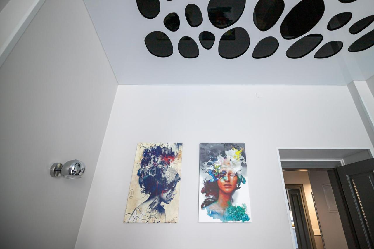 Levia Apartment-With 2 Bedrooms In The Old Town Lvov Exteriér fotografie